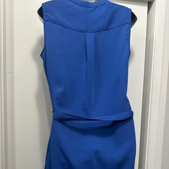 Blue dress - Picture 2 of 4